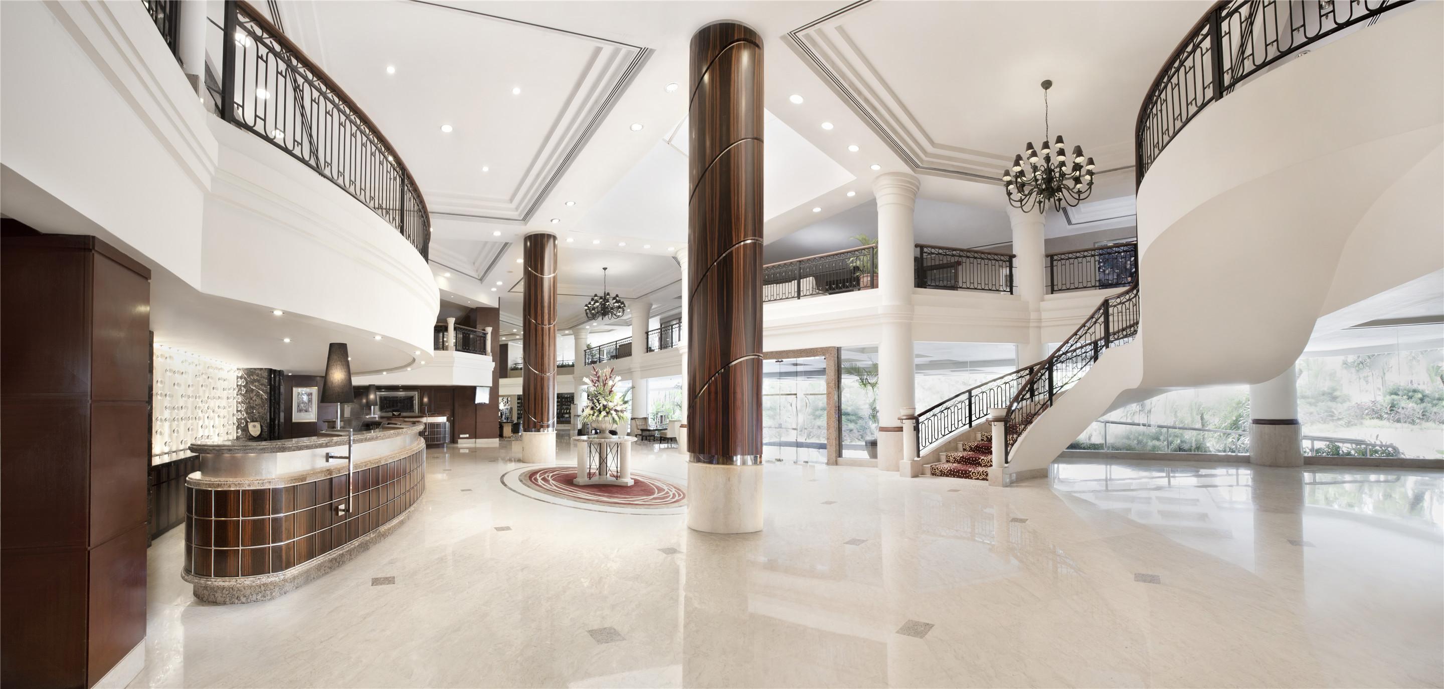 Dorsett Grand Subang Hotel Subang Jaya Exterior foto The lobby of the hotel