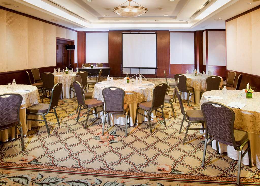Dorsett Grand Subang Hotel Subang Jaya Einrichtungen foto Meeting room